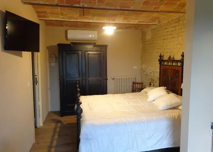 Cascina Romanino 3* Mango